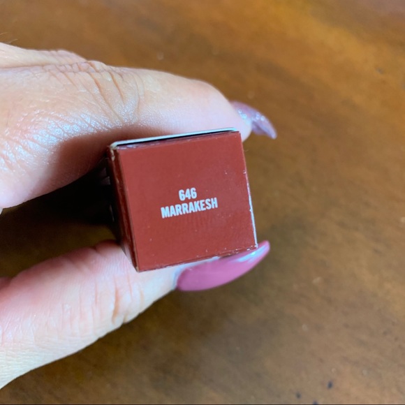 MAC Matte Lipstick - Picture 3 of 7